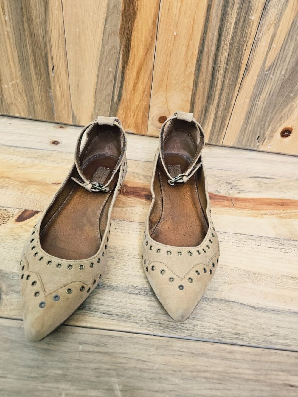 Frye Tan Leather Sienna Studded Pointed Flats Size 6